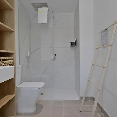 Vivi Homes - Levalin Wellness, Pool & Terrace * 푸엔히롤라