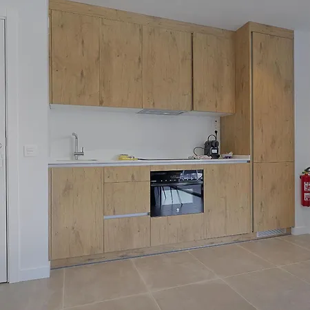 Vivi Homes - Levalin Wellness, Pool & Terrace Lägenhet