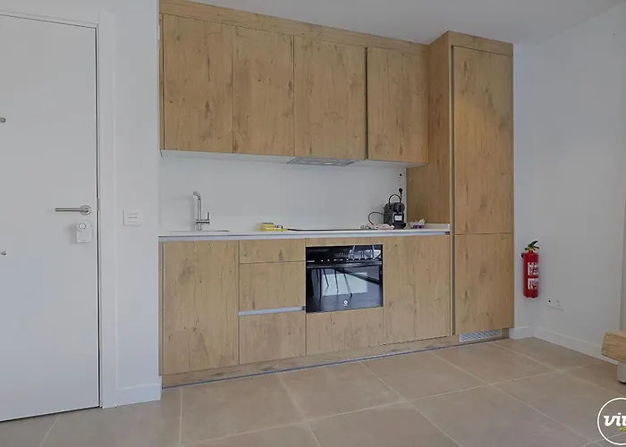 Vivi Homes - Levalin Wellness, Pool & Terrace דירה